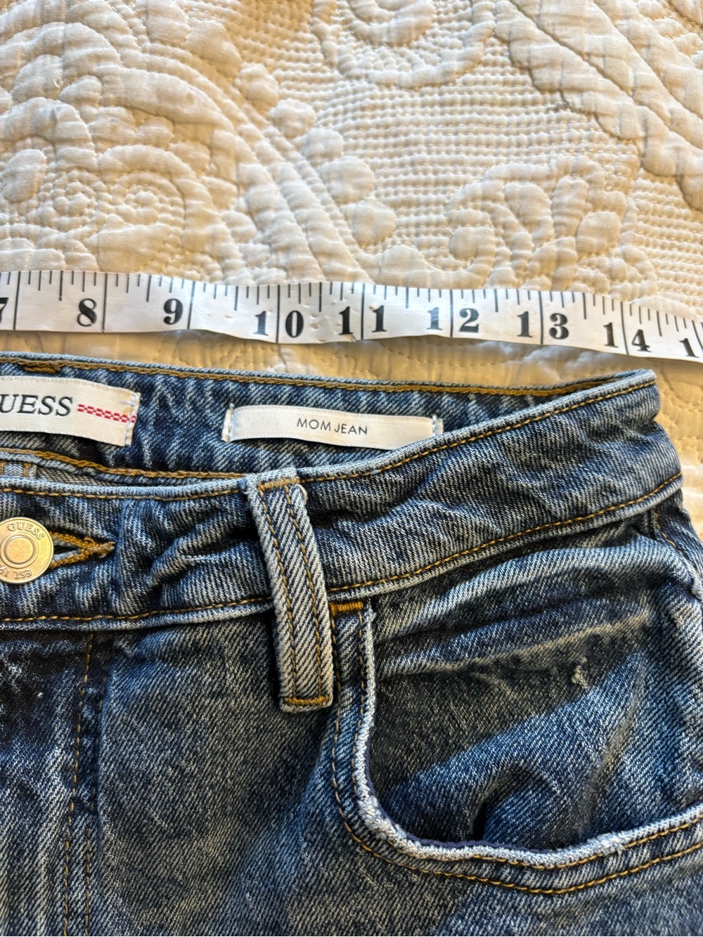 GUESS mom Jean - Picture 3 of 7